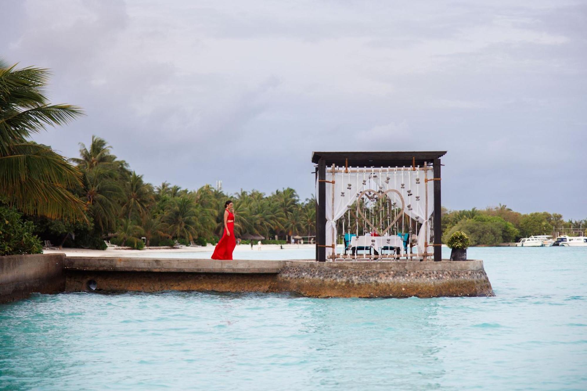 Sheraton Maldives Full Moon Resort & Spa North Male Atoll Bagian luar foto